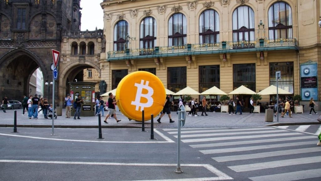Bitcoin Straat E1759154214835.jpg